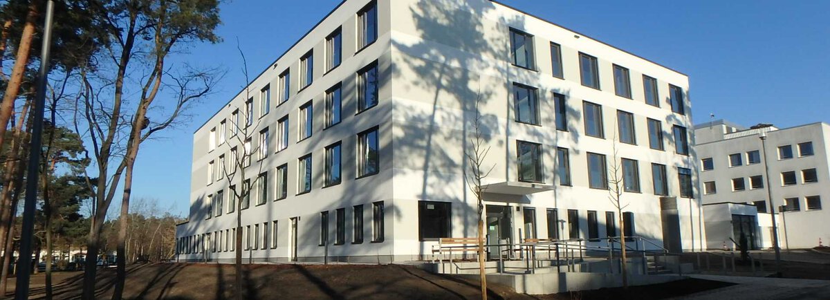 Krankenhaus Ludwigsfelde sucht „Grüne Damen und Herren“ Evangelisches